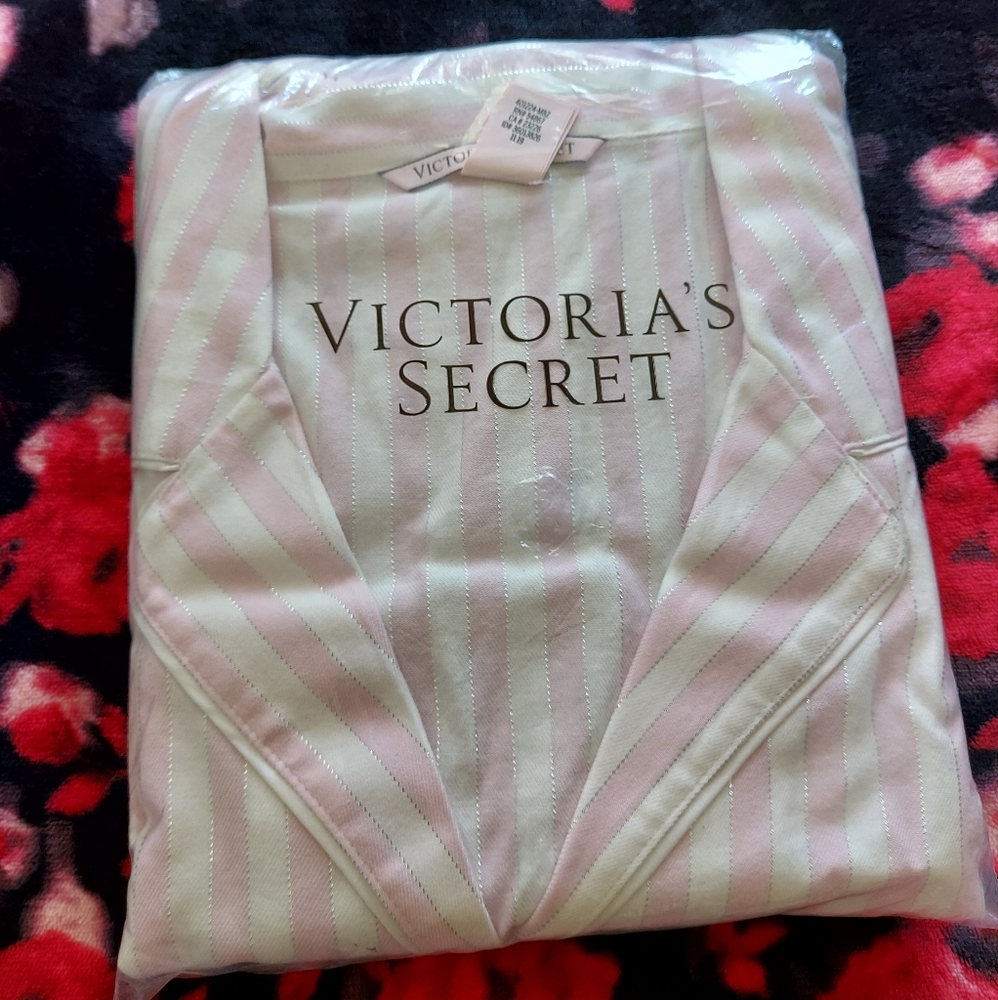 Victoria secret Sleepshirt size Large New - Picture 3 of 12